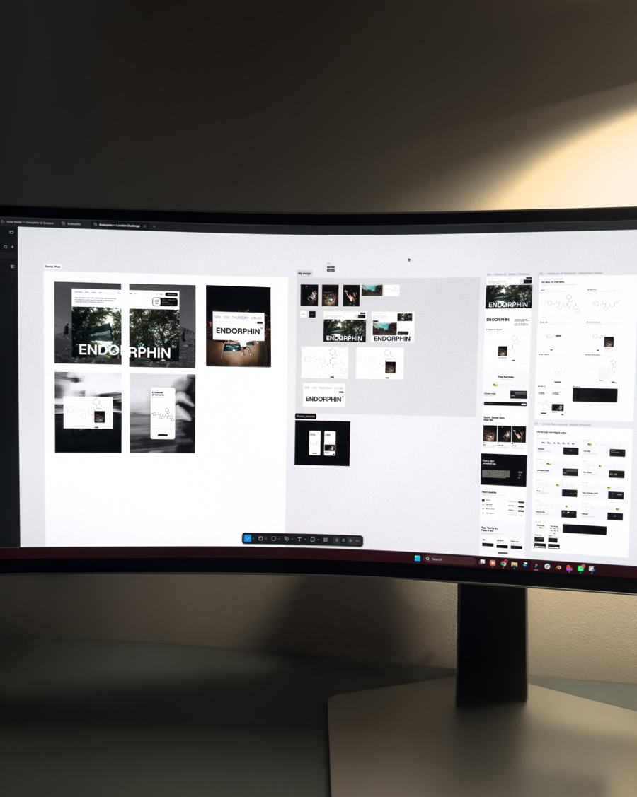 Figma on a curved monitor